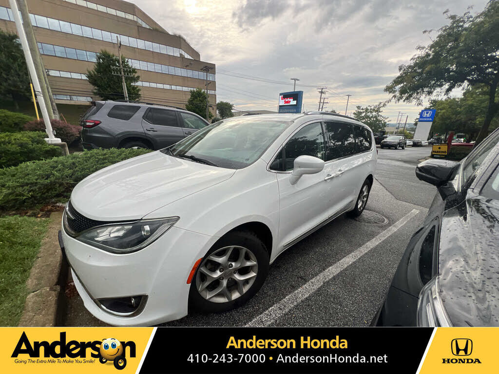 2018 CHRYSLER Pacifica