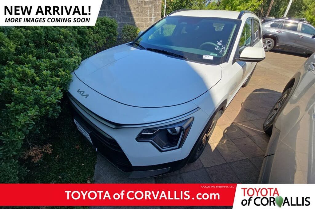 2025 KIA Niro