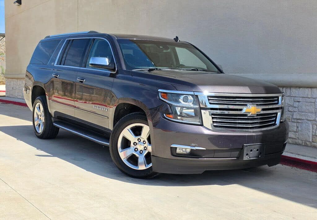 2015 CHEVROLET Suburban
