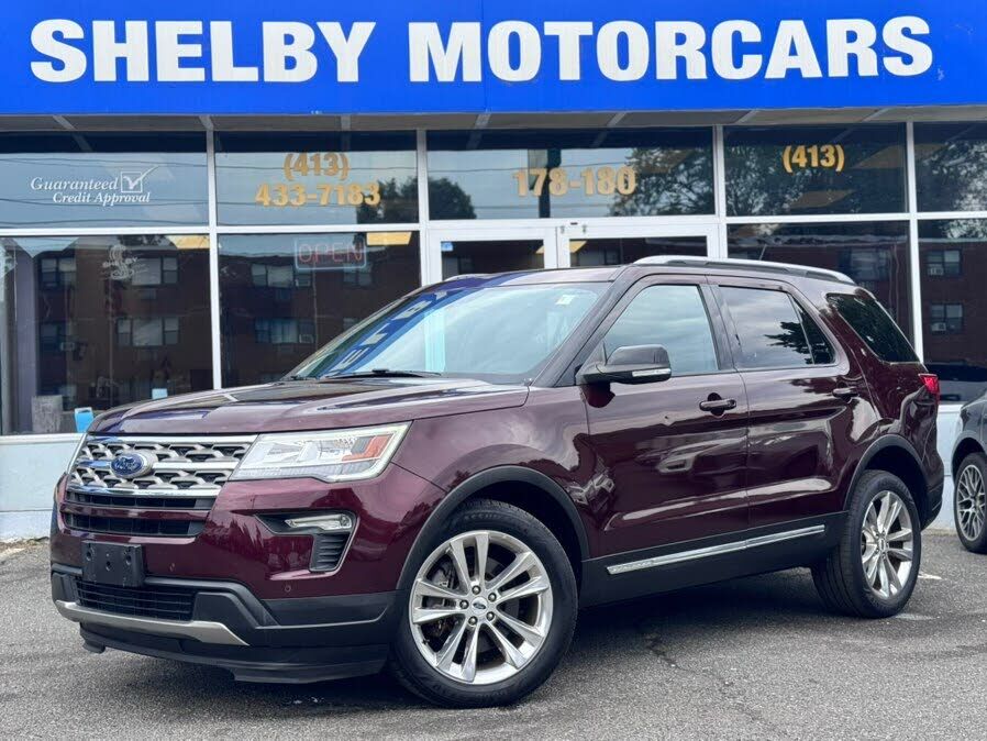 2018 FORD Explorer