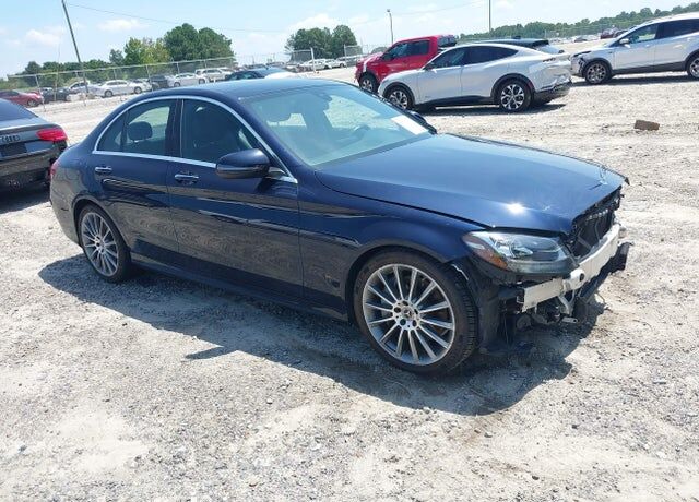 2017 MERCEDES-BENZ C-Class