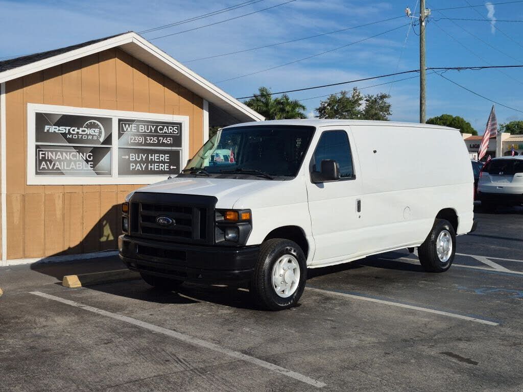 2011 FORD E-250