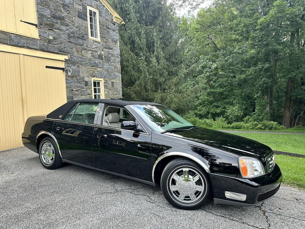 2005 CADILLAC Deville