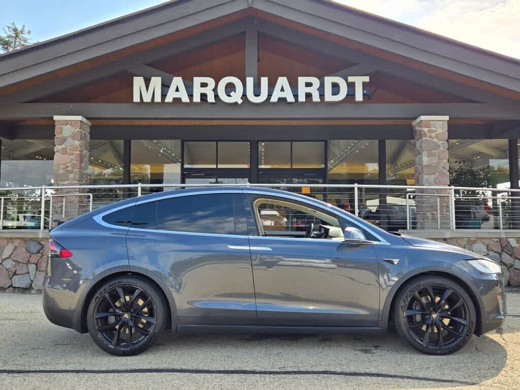 2019 TESLA Model X