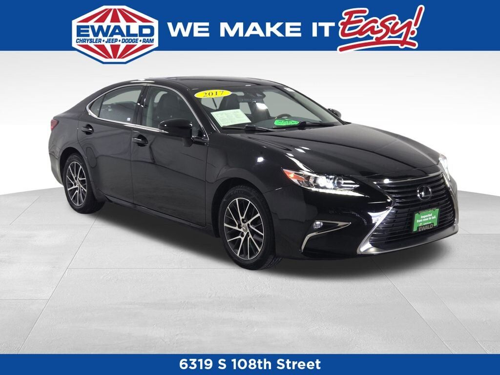 2017 LEXUS ES