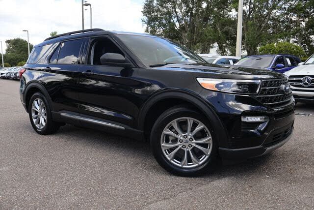 2021 FORD Explorer