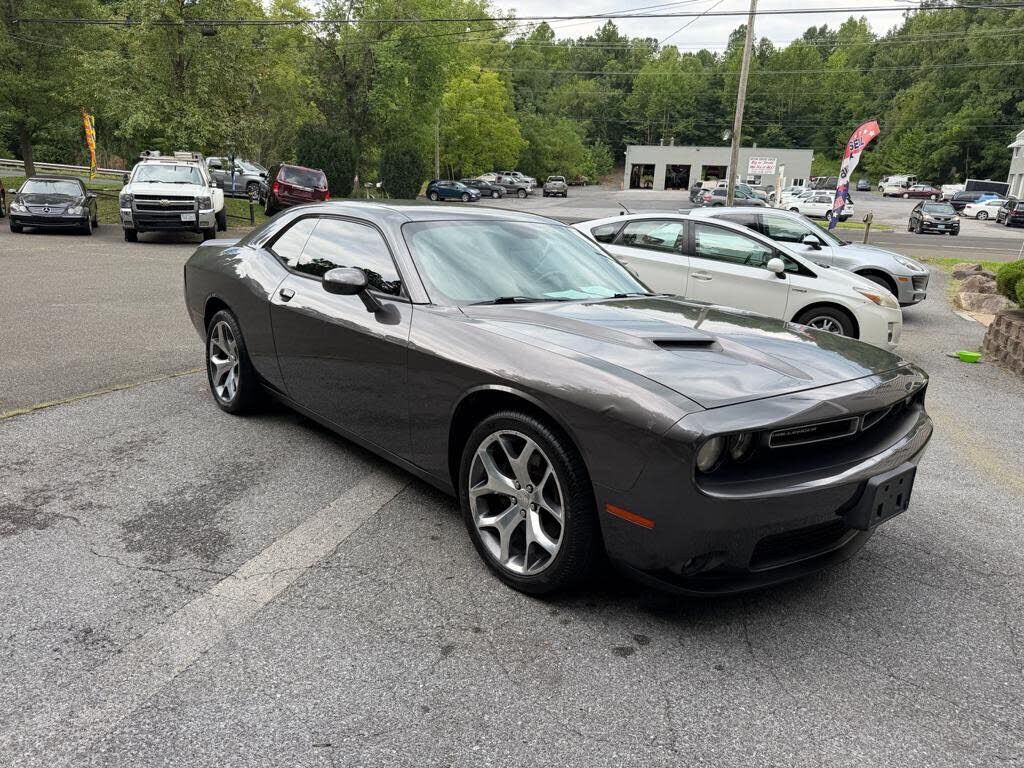 2016 DODGE Challenger