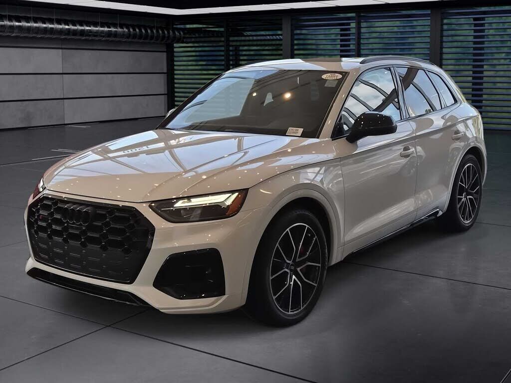 2025 AUDI SQ5