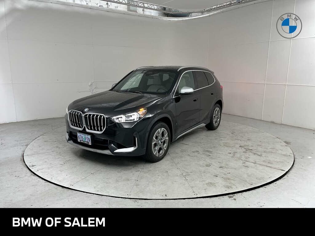 2024 BMW X1