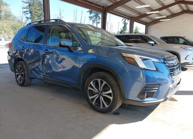 2023 SUBARU Forester