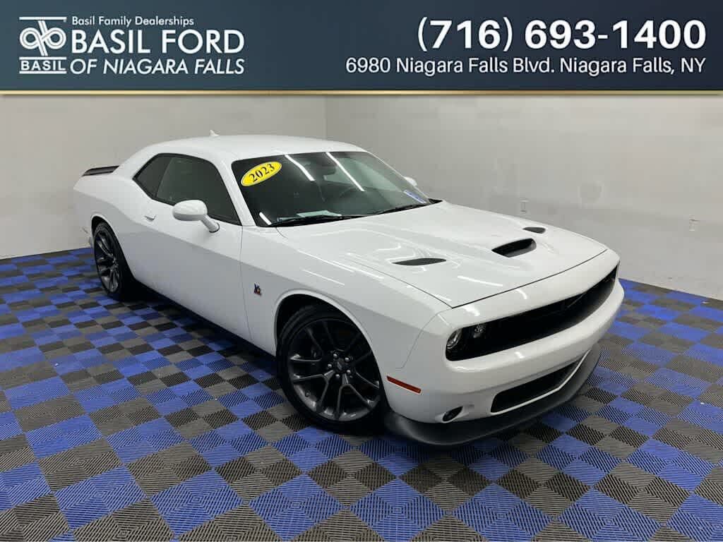 2023 DODGE Challenger