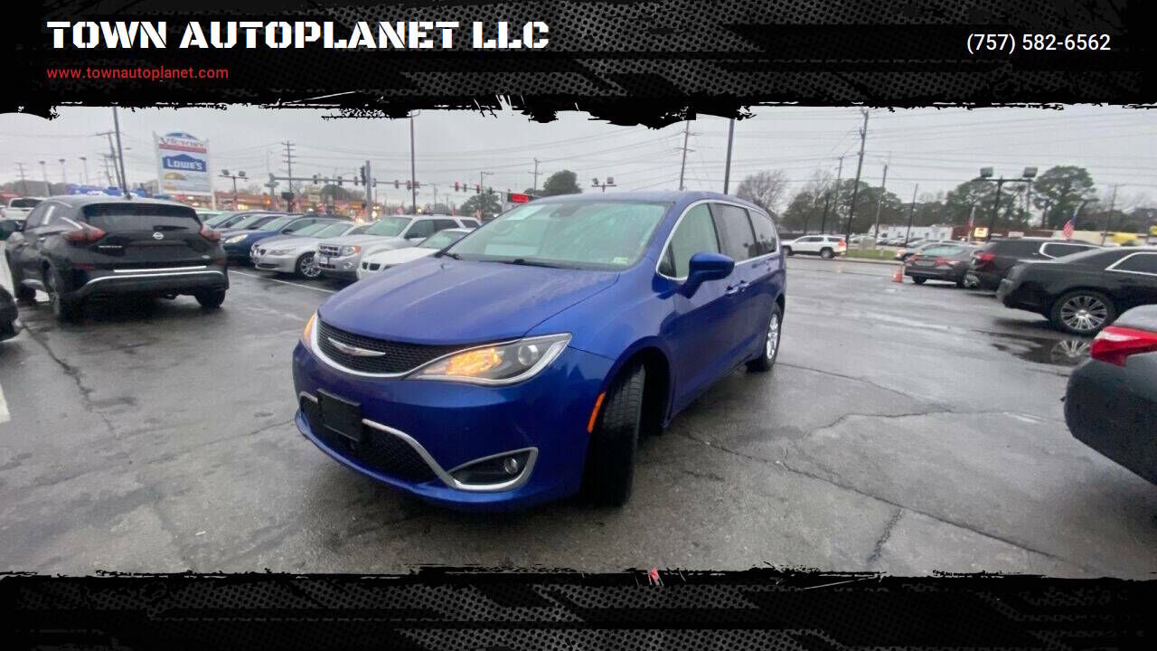 2020 CHRYSLER Pacifica