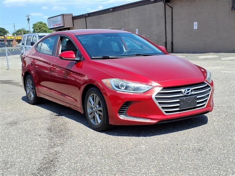 2017 HYUNDAI Elantra
