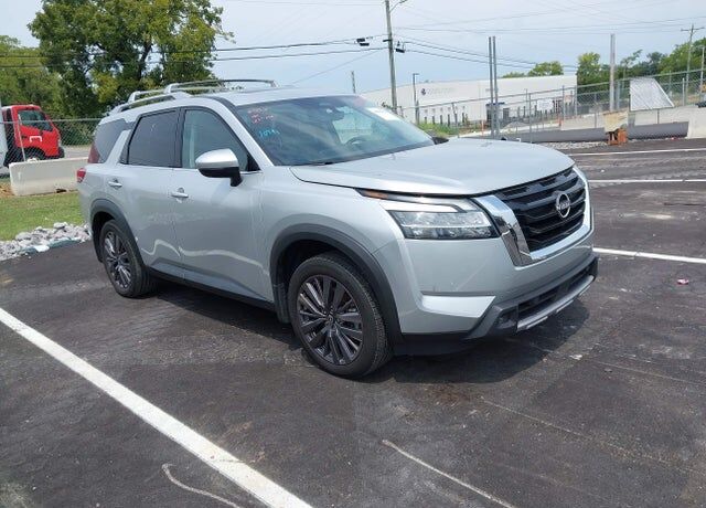 2023 NISSAN Pathfinder