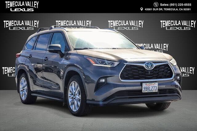2022 TOYOTA Highlander