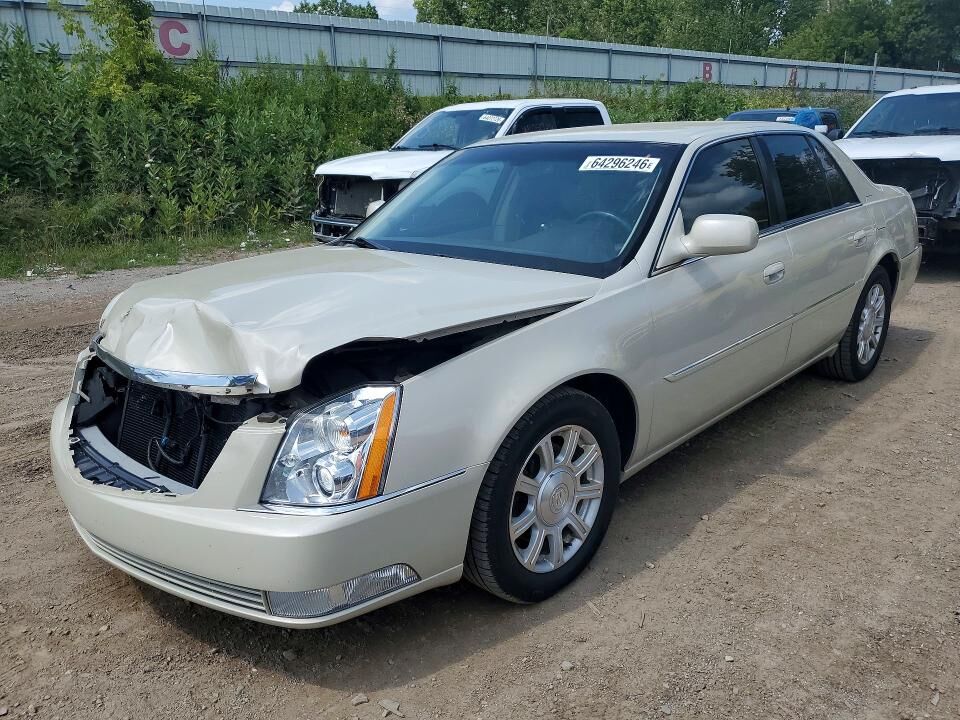 2011 CADILLAC DTS