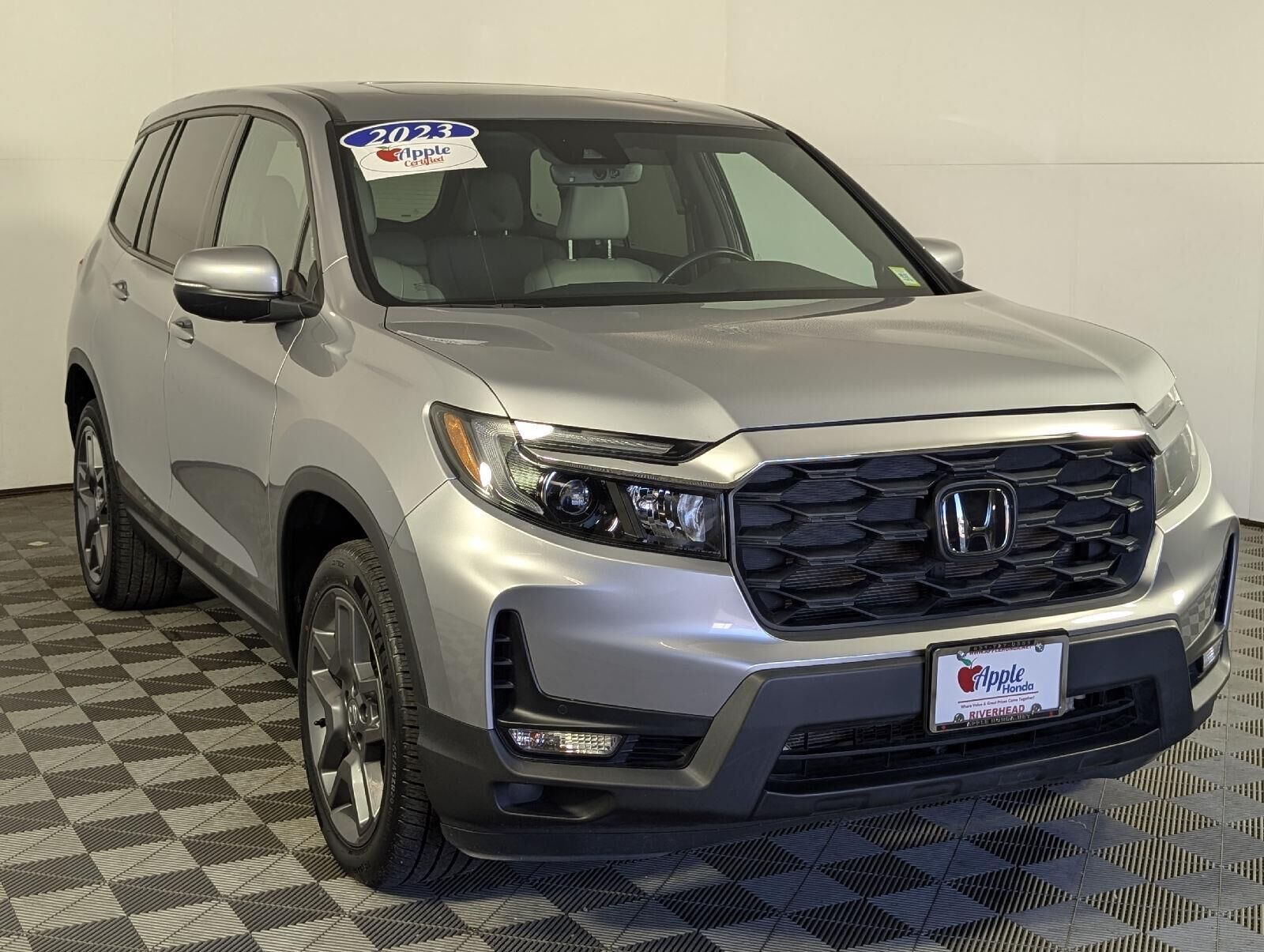 2023 HONDA Passport
