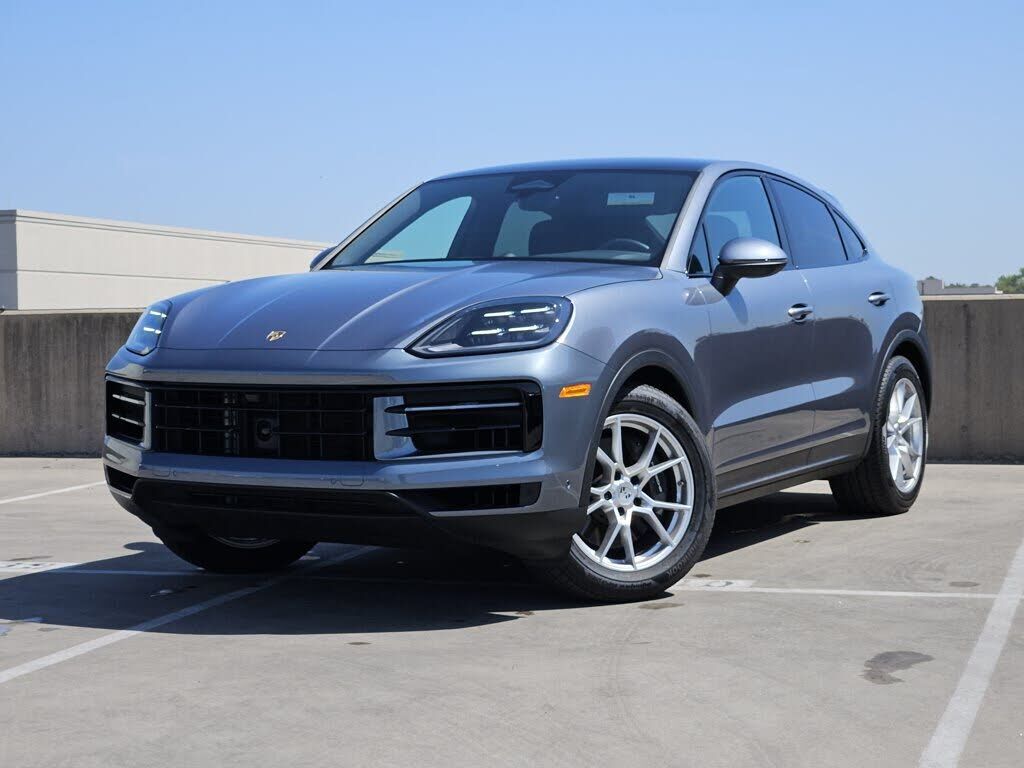 2026 PORSCHE Cayenne