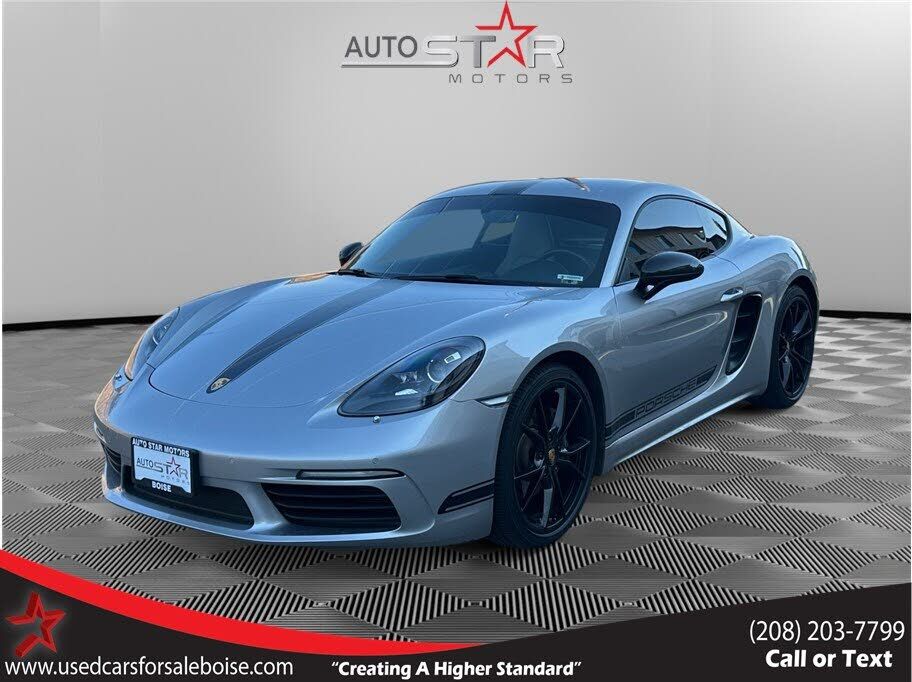 2017 PORSCHE Cayman