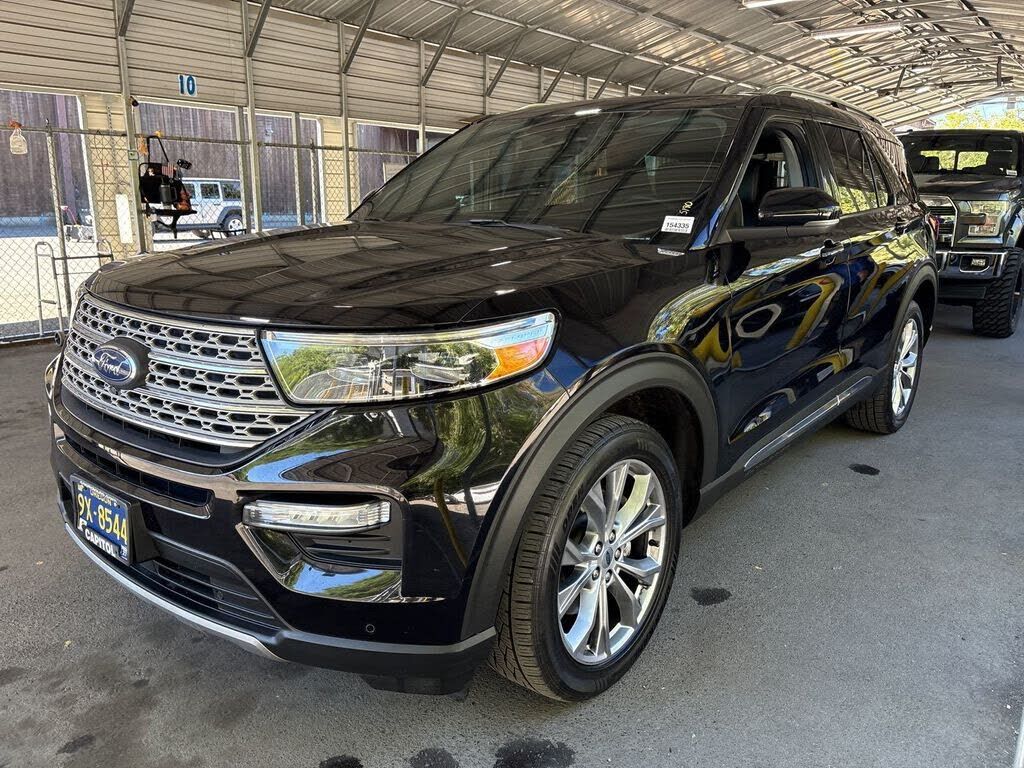 2021 FORD Explorer