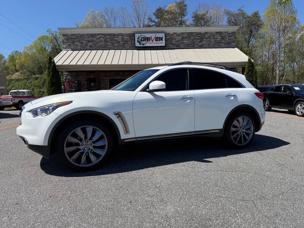 2013 INFINITI FX37