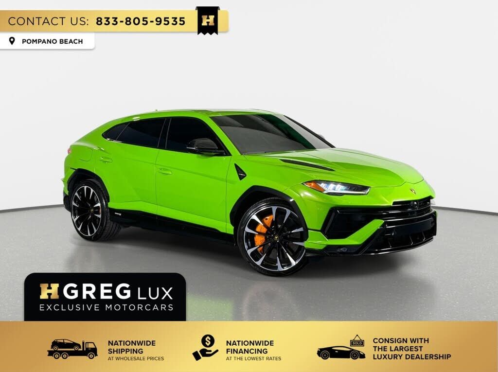2023 LAMBORGHINI URUS