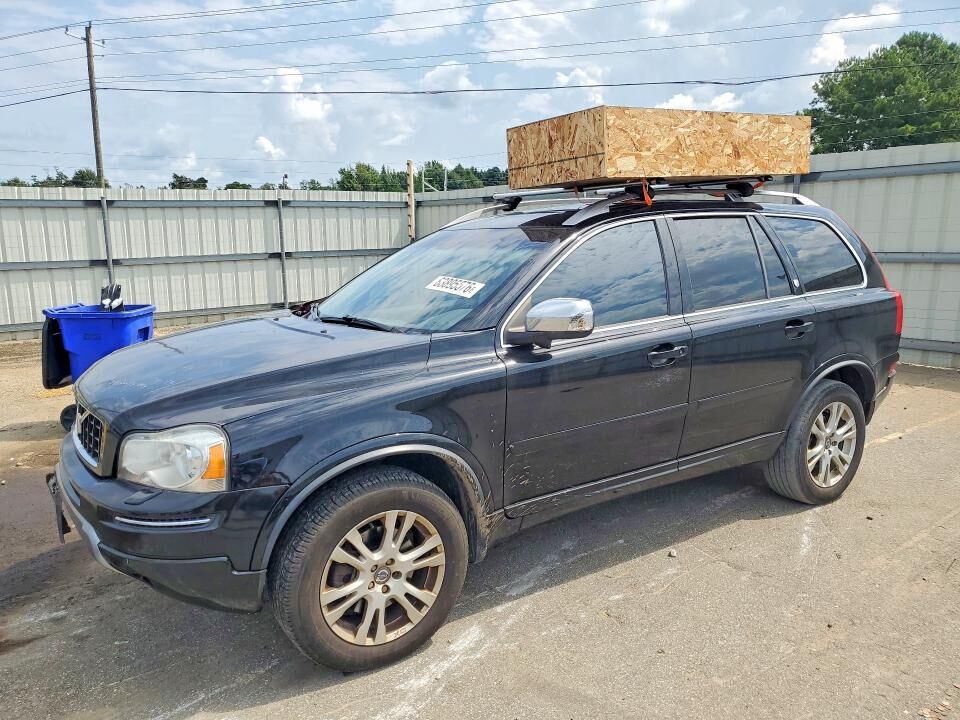 2013 VOLVO XC90