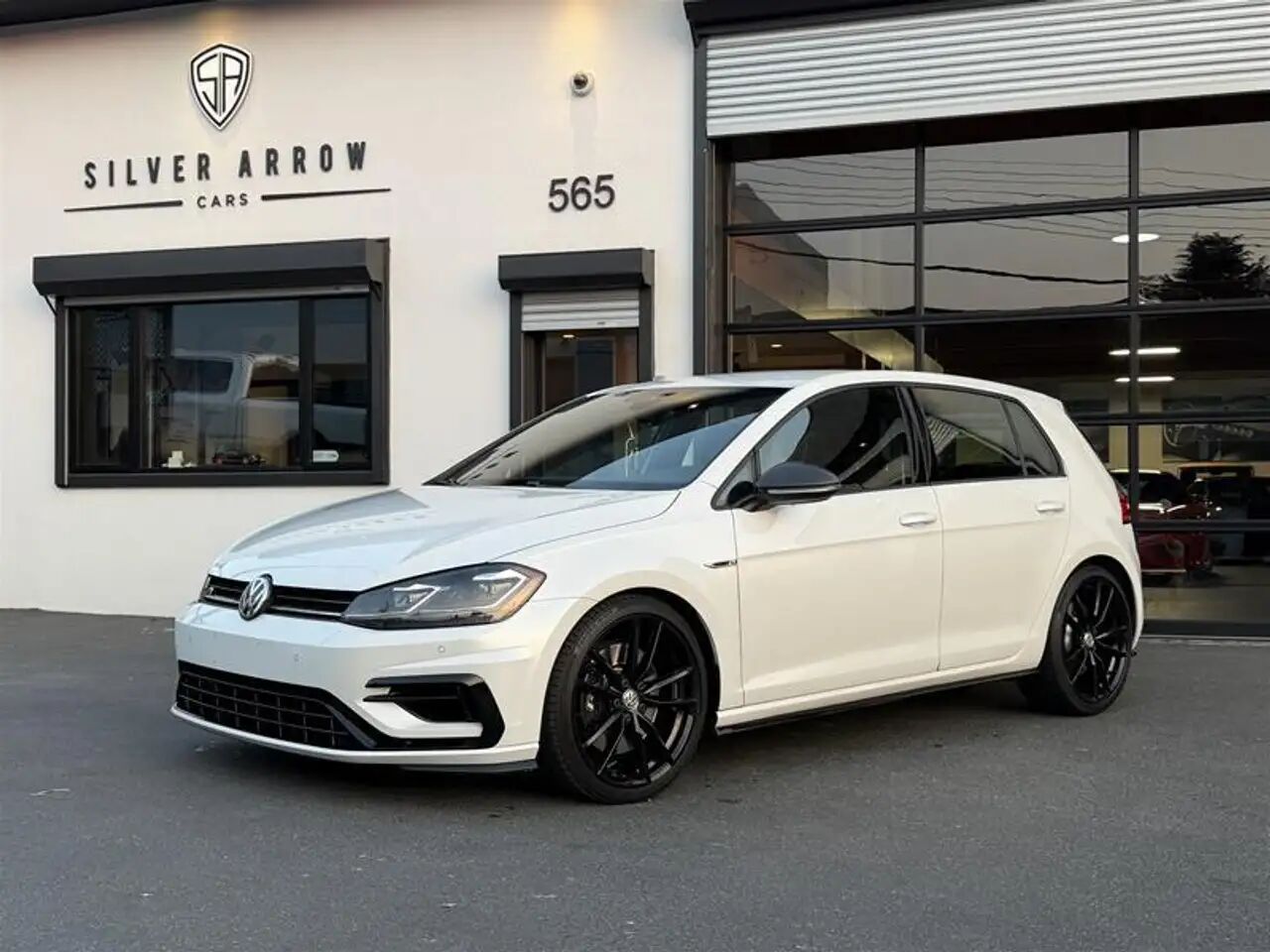 2019 VOLKSWAGEN Golf R