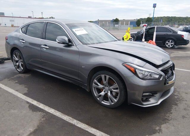 2019 INFINITI Q70