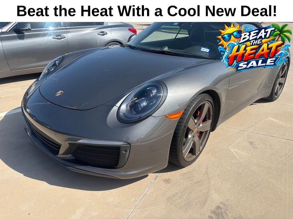 2018 PORSCHE 911