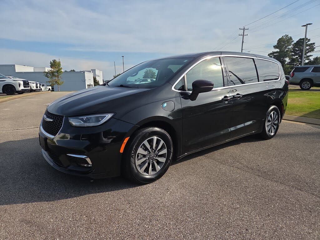 2024 CHRYSLER Pacifica