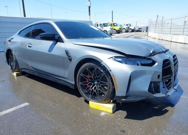 2025 BMW M4