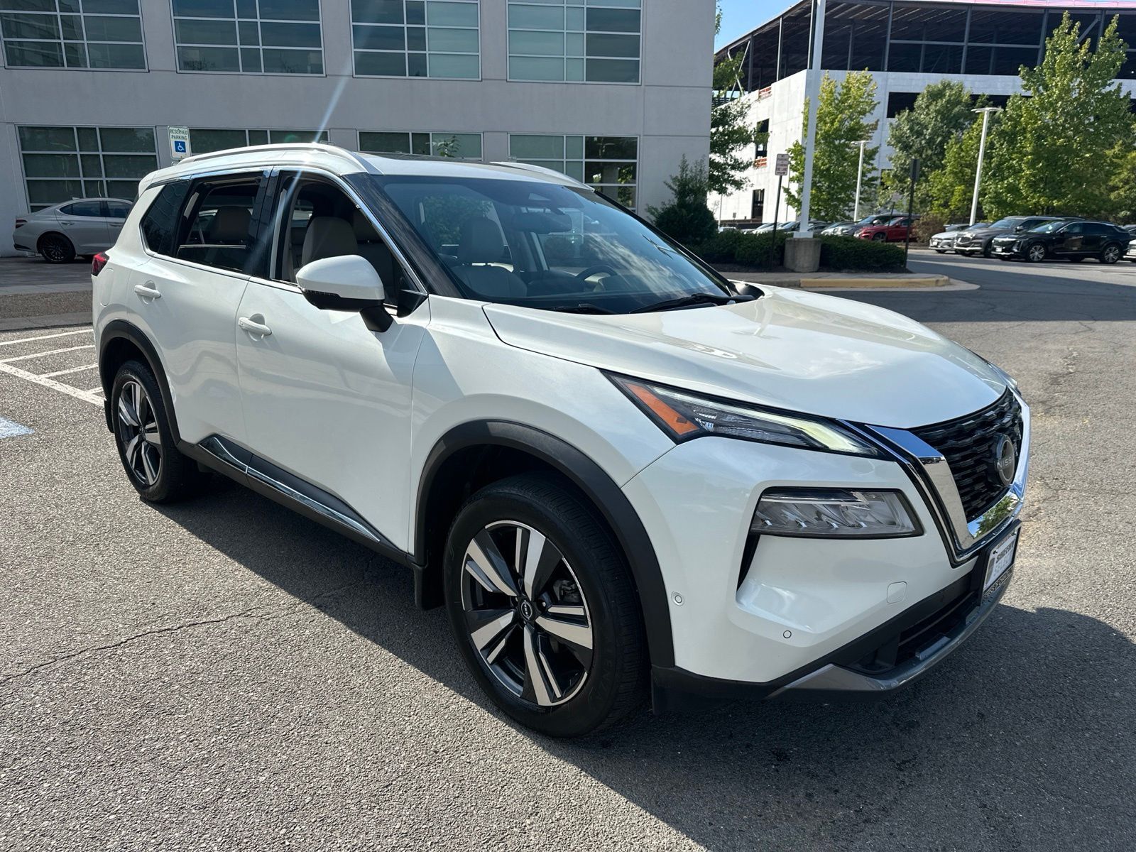 2023 NISSAN Rogue