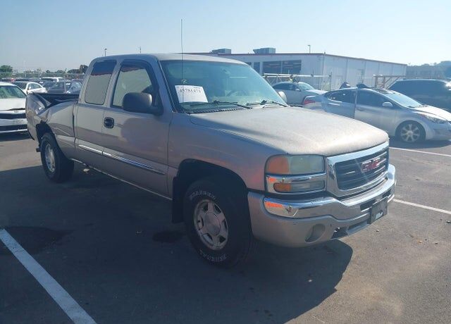 2004 GMC Sierra