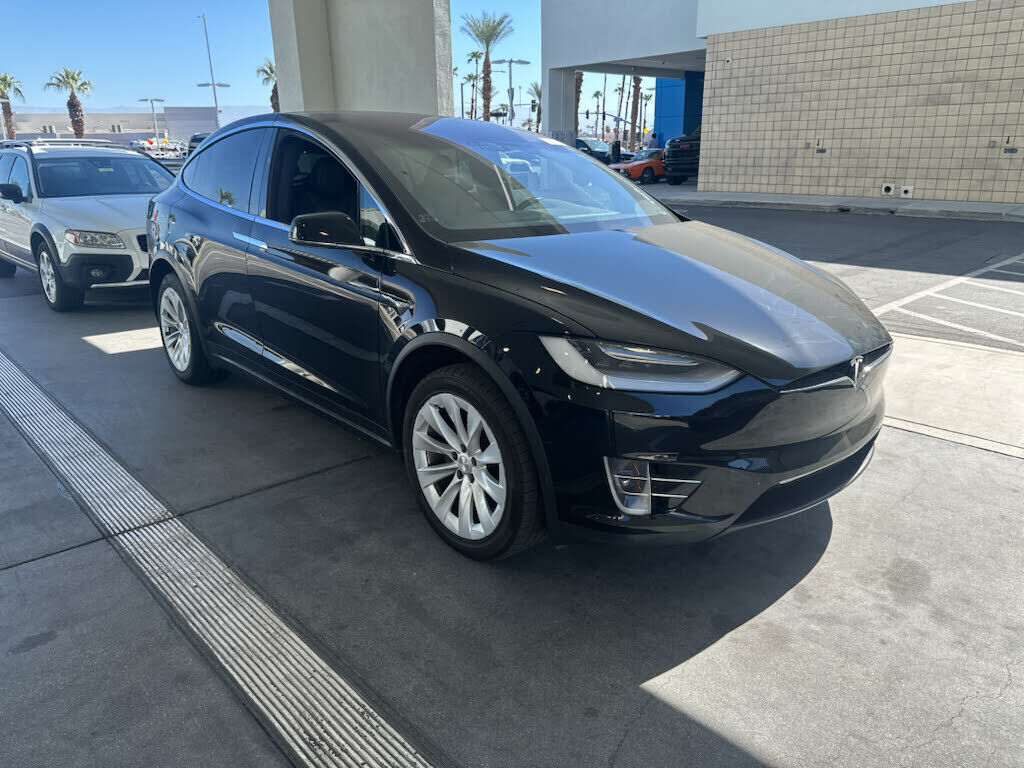 2021 TESLA Model X