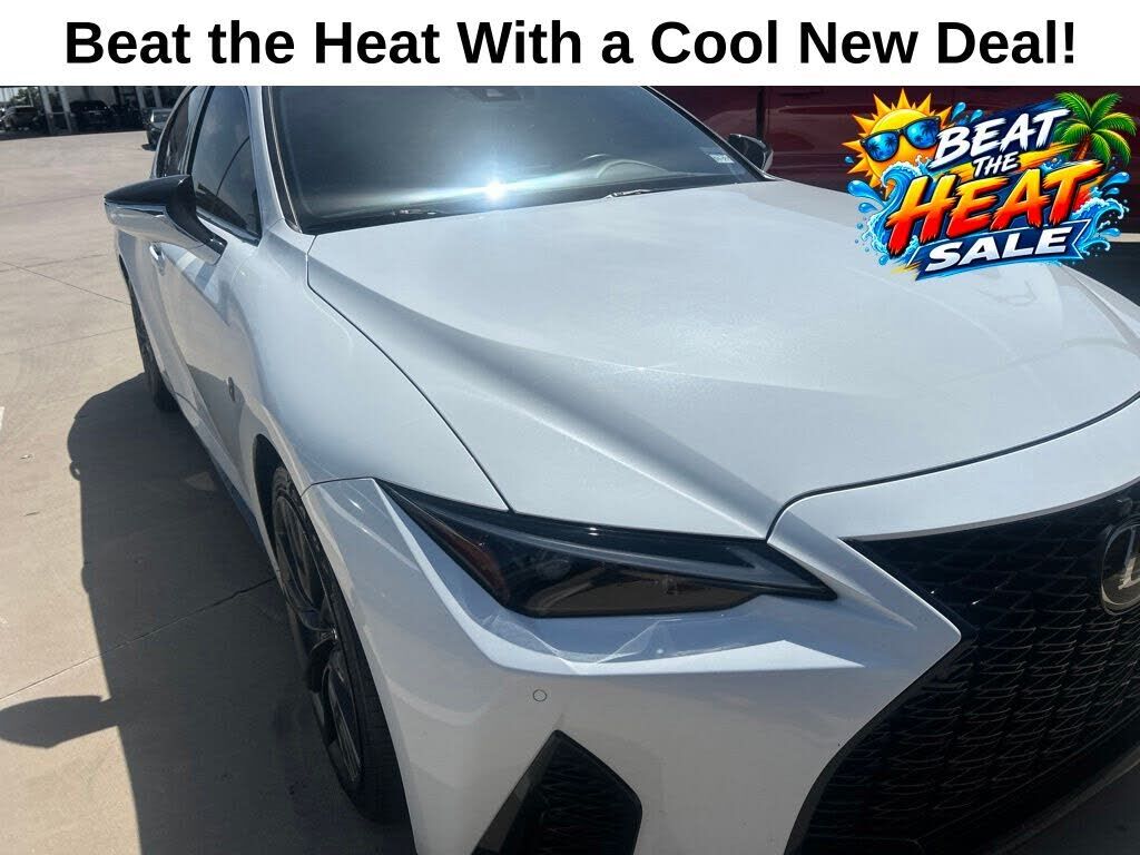2023 LEXUS IS