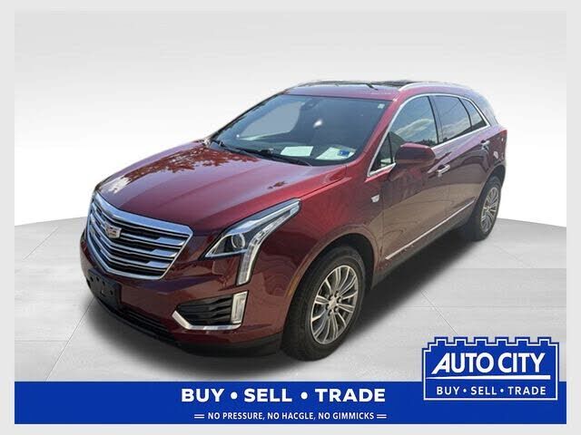 2017 CADILLAC XT5