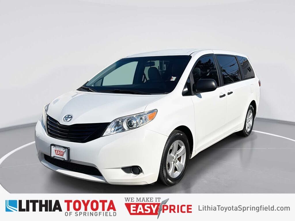 2015 TOYOTA Sienna