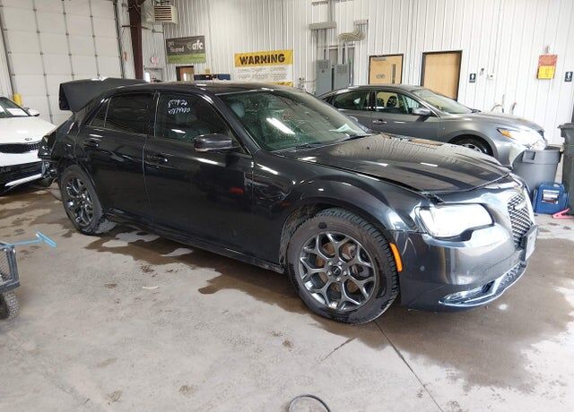 2018 CHRYSLER 300