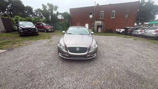 2011 JAGUAR XJ