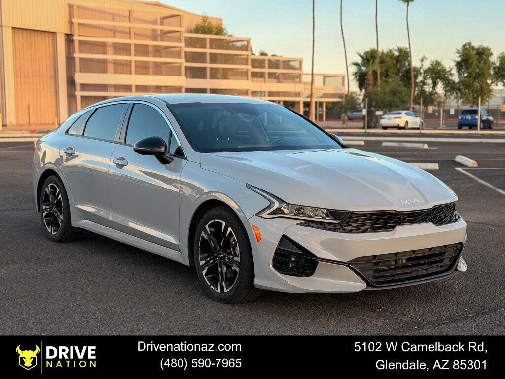 2022 KIA K5