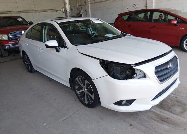 2017 SUBARU Legacy