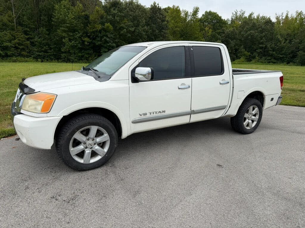 2010 NISSAN Titan
