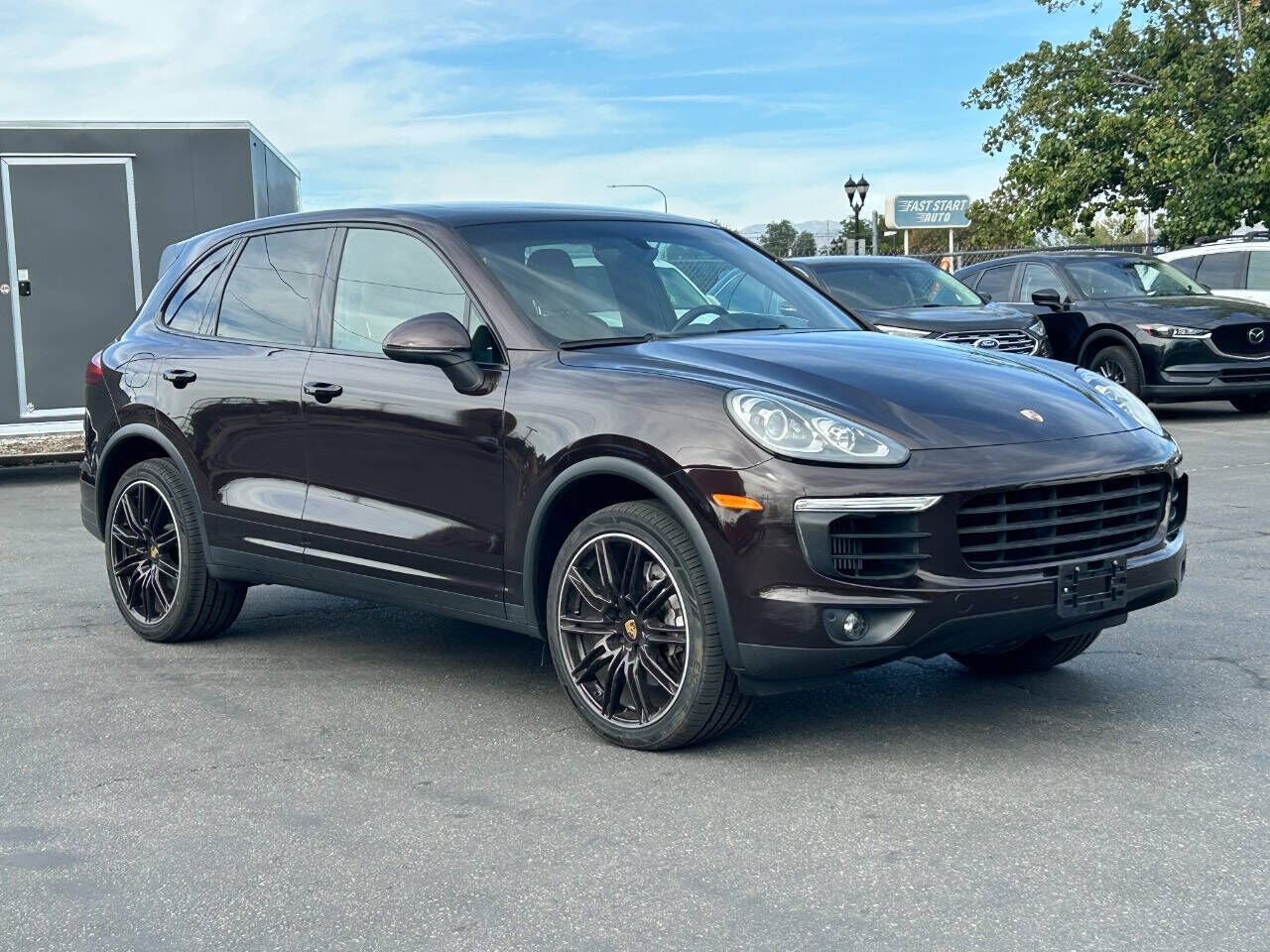 2017 PORSCHE Cayenne