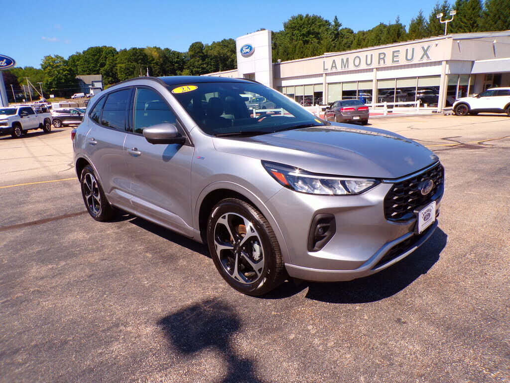 2023 FORD Escape