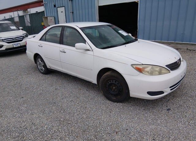 2002 TOYOTA Camry