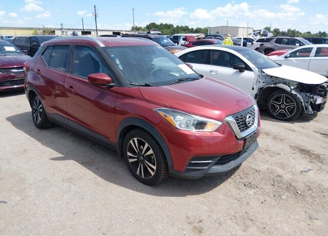 2020 NISSAN Kicks