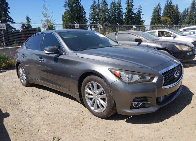 2016 INFINITI Q50