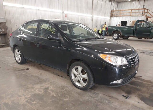 2010 HYUNDAI Elantra