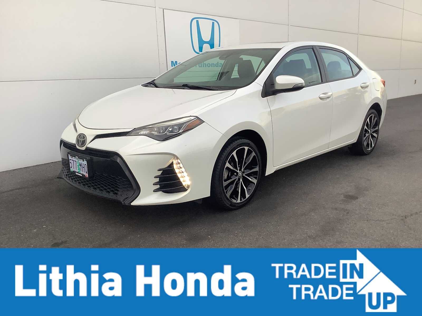 2018 TOYOTA Corolla